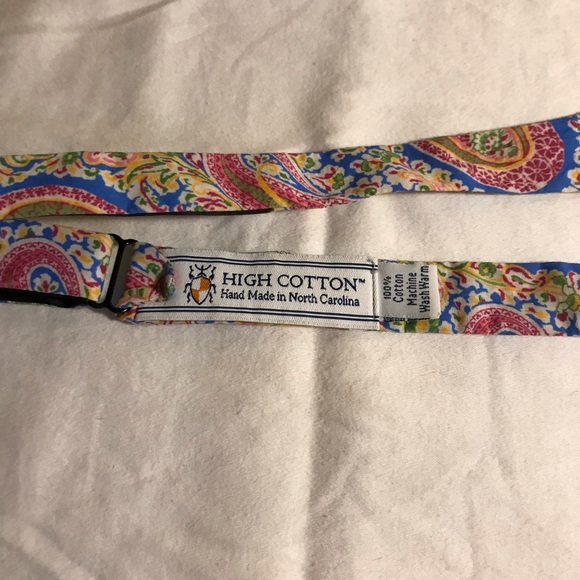 High Cotton Paisley Bow Tie - Picture 1 of 4